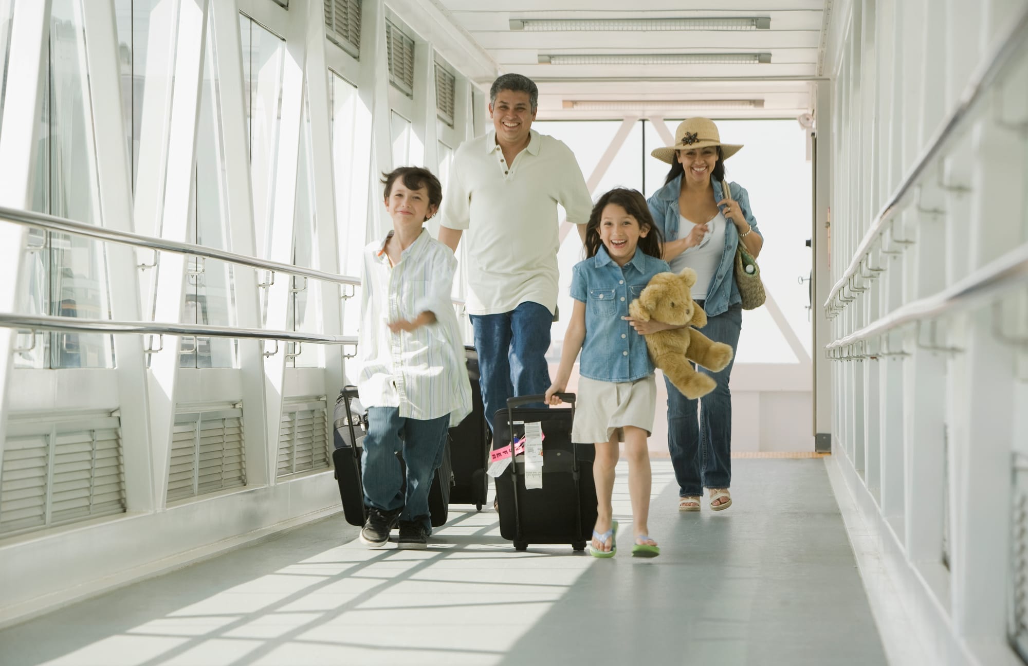 No permita que el fraude y las estafas condicionen sus vacaciones de verano