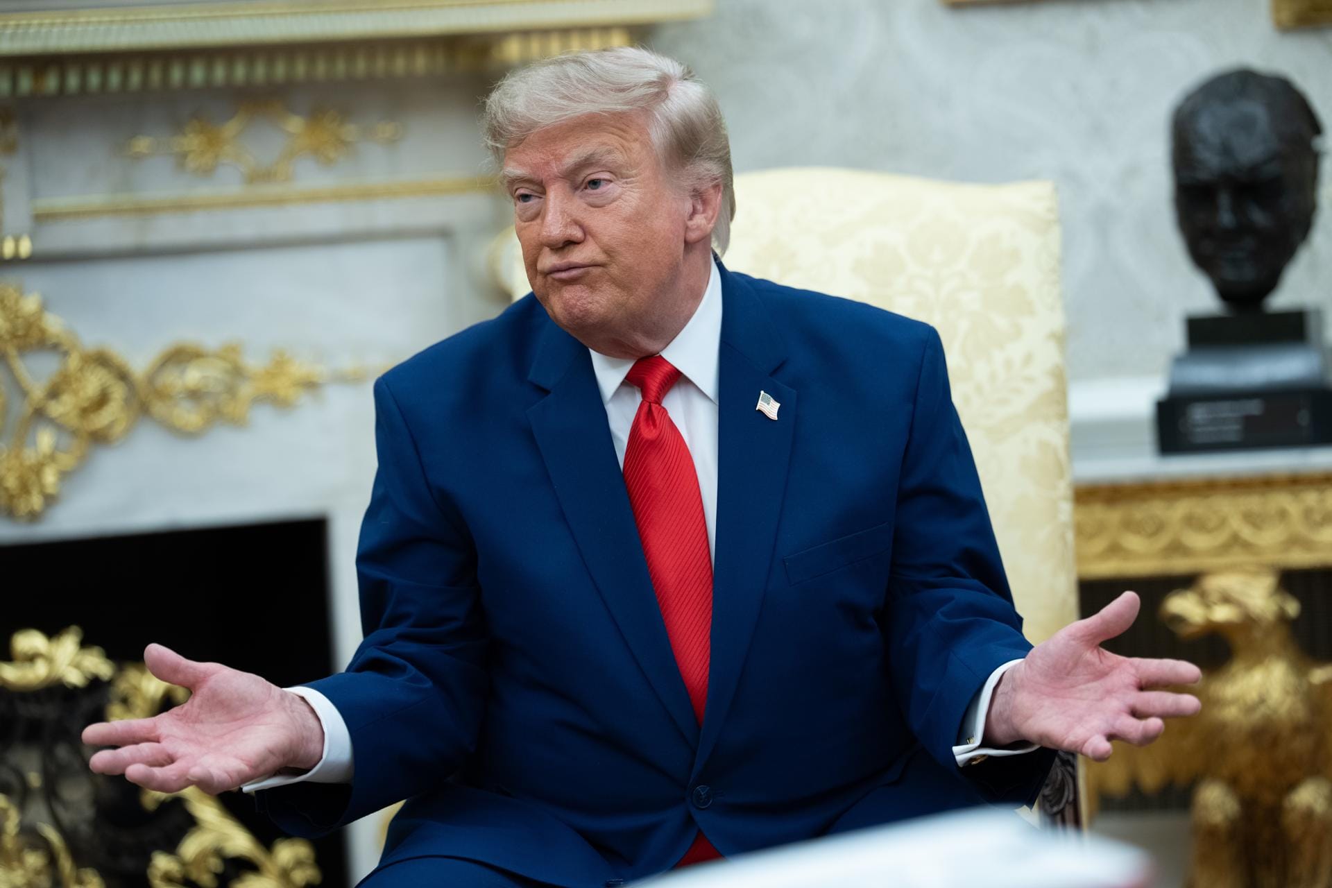 Trump impone arancel del 50% a Canadá: así subirán autos, vino y queso