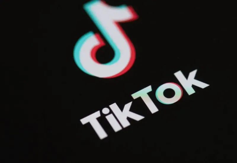 Otra vez con TikTok: Trump evalúa ofertas