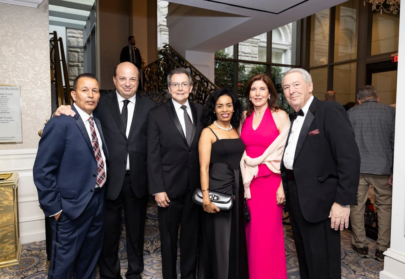 Líderes destacados homenajeados en la Gala Anual de CHLI en Washington