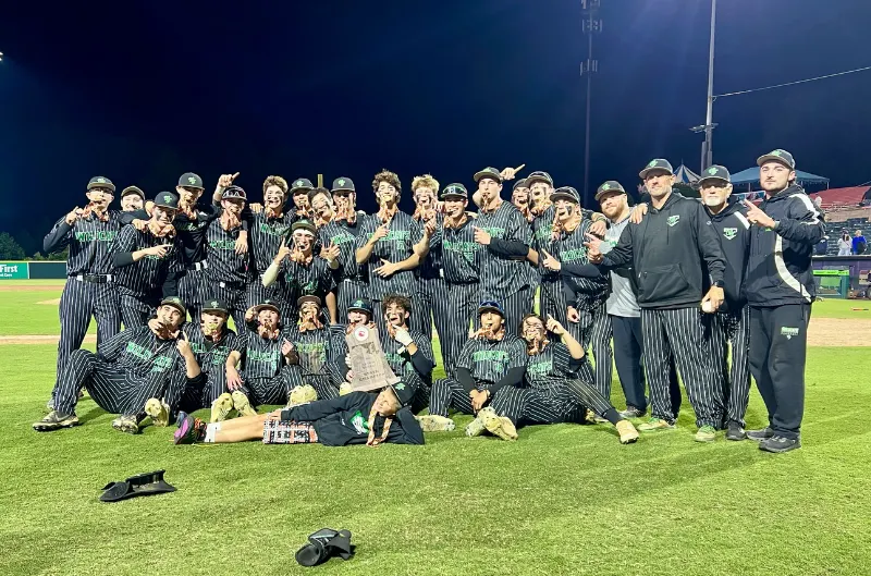 Escuelas del DMV triunfan en sóftbol, atletismo y béisbol