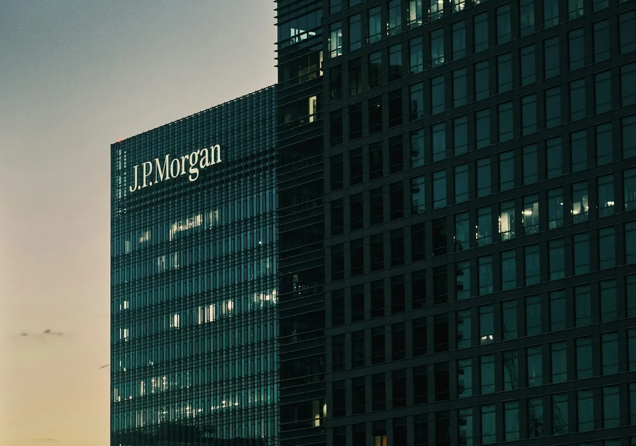 JPMorgan refuerza su equipo Tech con talentos de Goldman y BofA