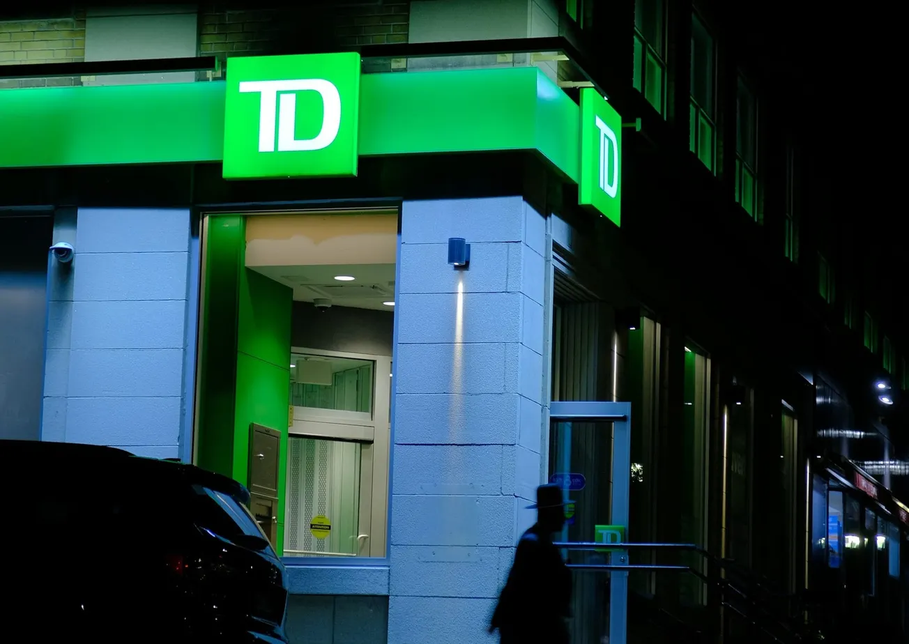 TD Bank Invierte $1,000 Millones contra el lavado de dinero