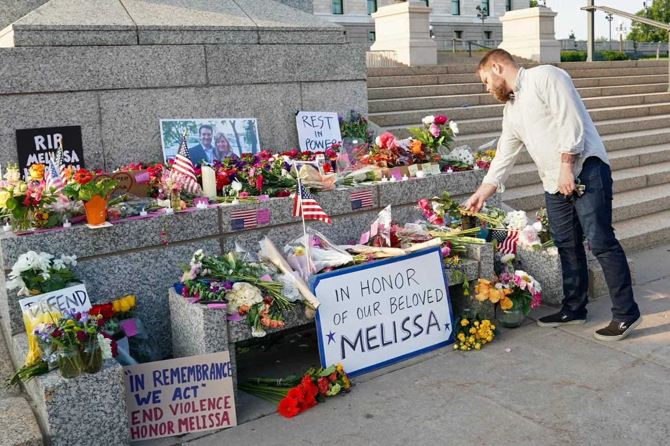 Los discursos también disparan