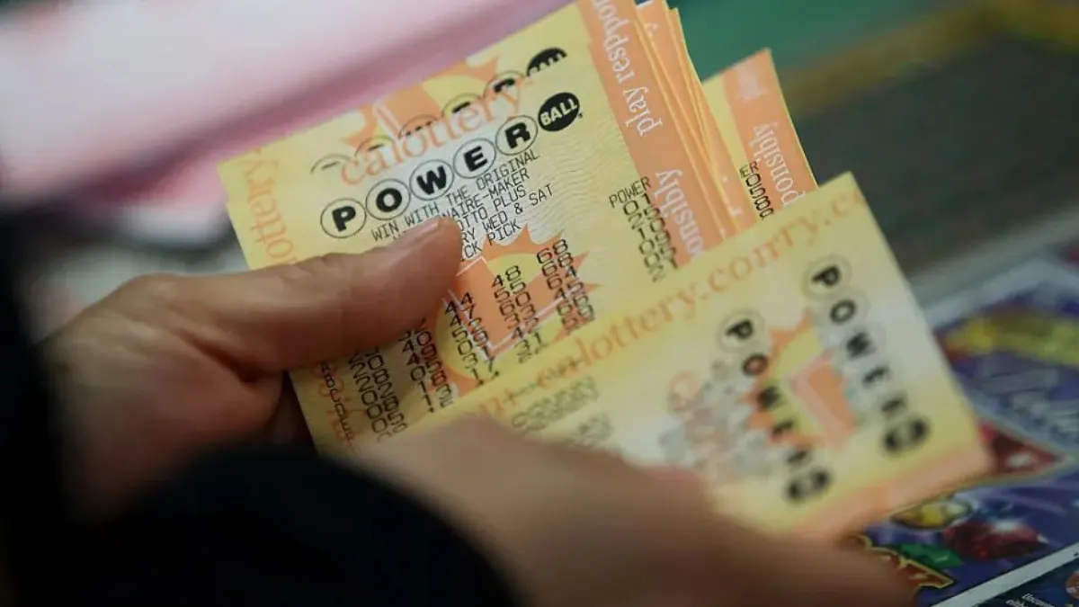 $1.55 mil millones Powerball