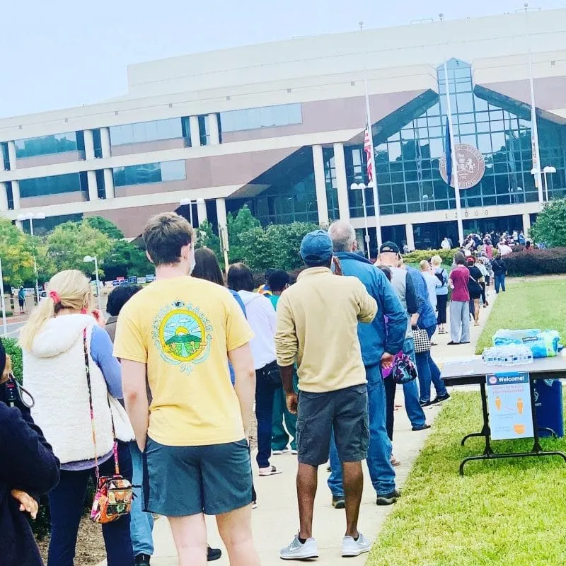 Empieza el voto por anticipado en Maryland y DC