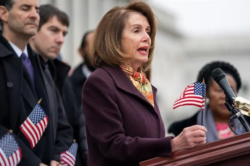 Pelosi reitera que un proceso político a Trump podría dividir a EE.UU.