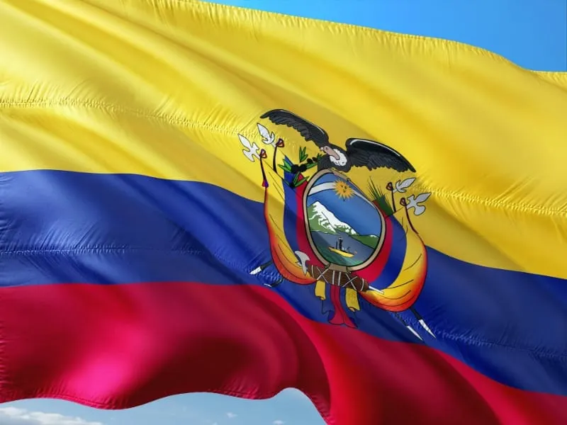Exportadores de Ecuador atrapados entre EEUU y China tras acuerdo de deuda