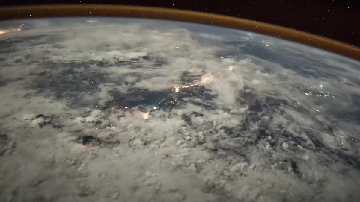 Así se ve la Tierra desde el espacio. La NASA muestran imágenes en 4K