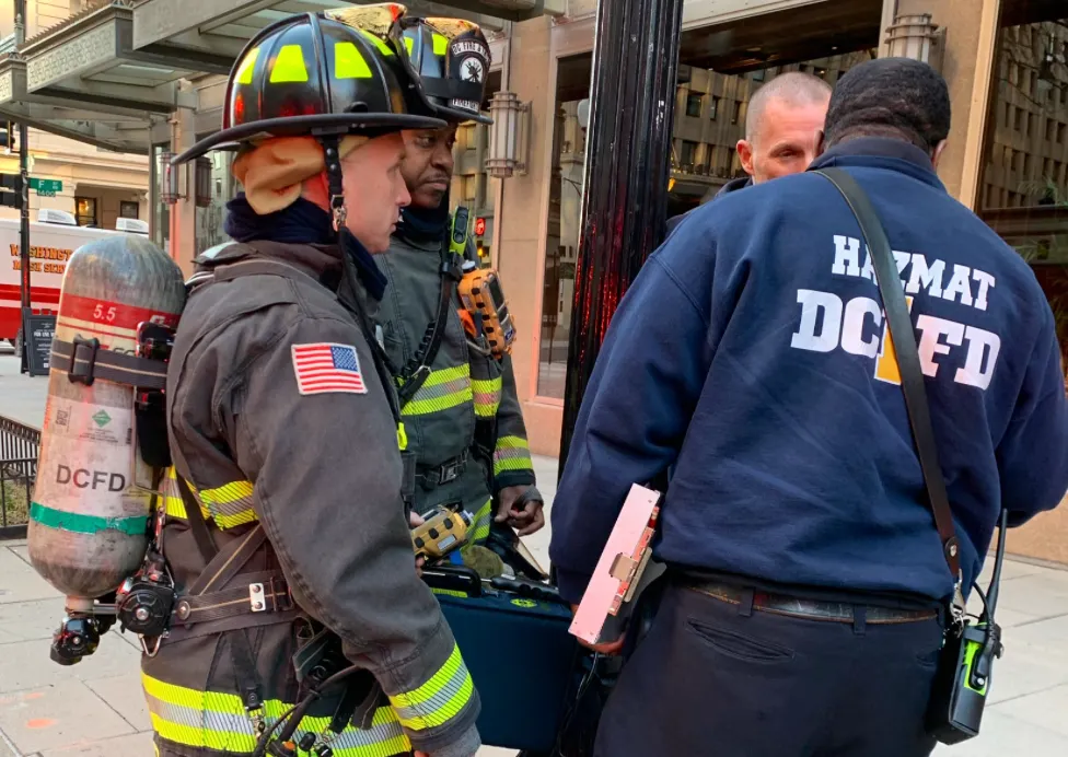 Las calles en el noroeste de DC se reabren al tráfico tras atenderse fuga de dióxido de carbono