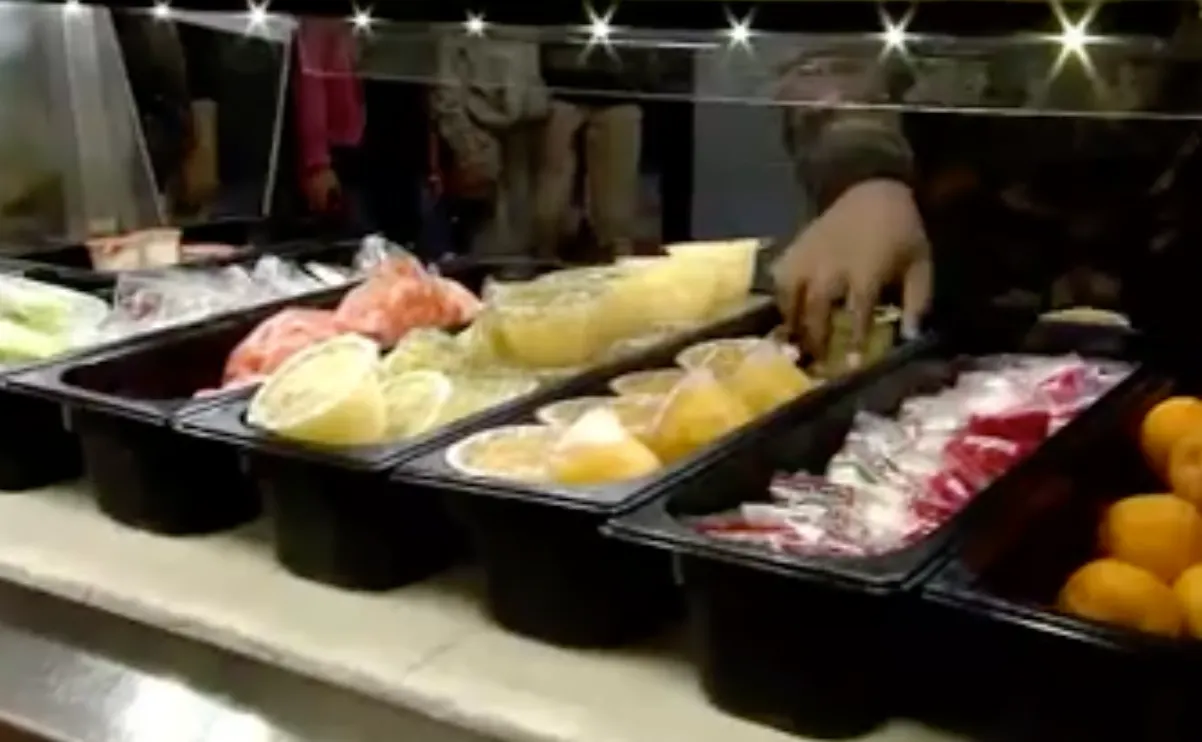 Maryland impulsa iniciativa de comidas gratuitas para alumnos de escuelas públicas