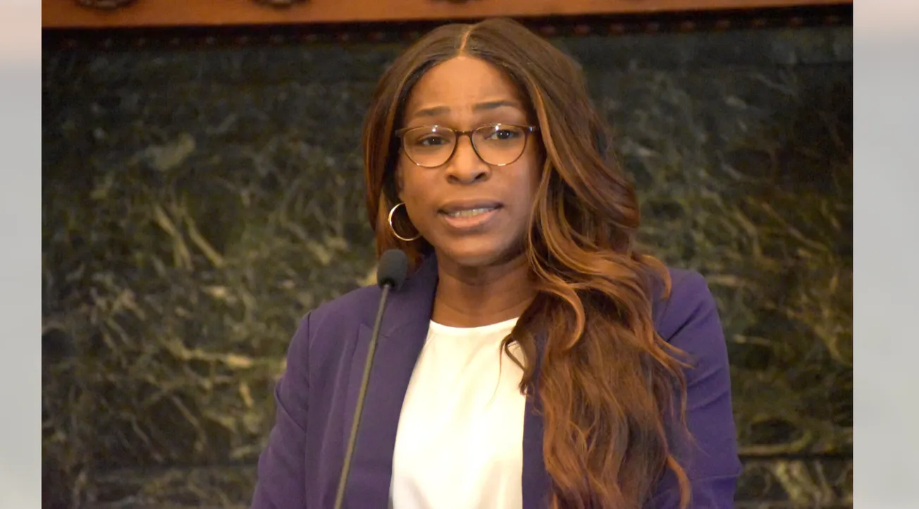 Una parada de tráfico de los líderes LGBTQ de Filadelfia culmina en detención e investigación