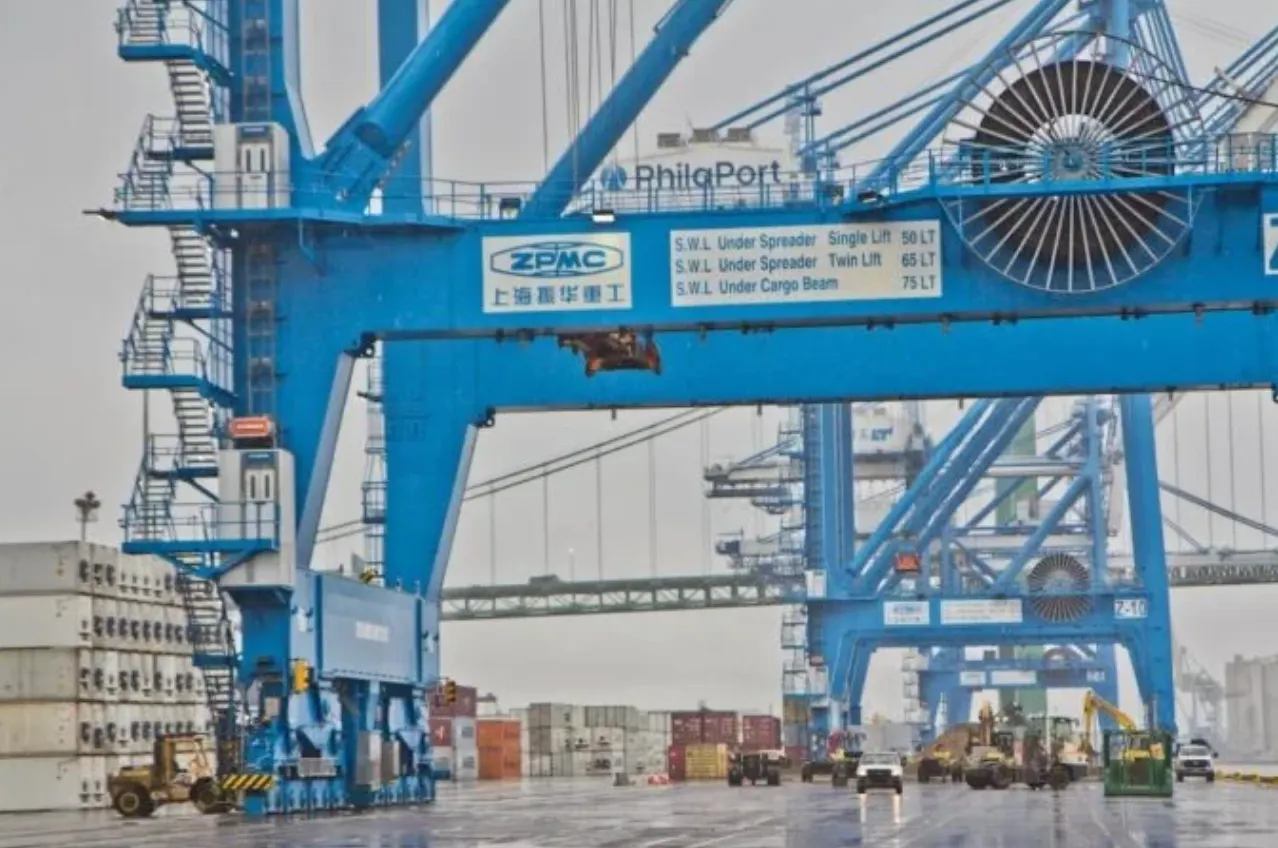 Barcos podrían ser desviados a Filadelfia tras el colapso del puente de Baltimore