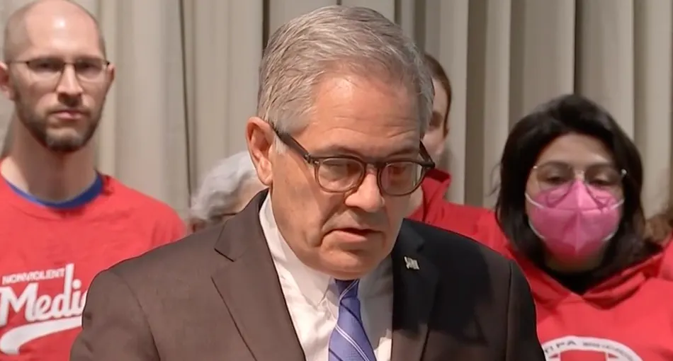 El fiscal de Filadelfia presenta una demanda para reducir el precio de la insulina