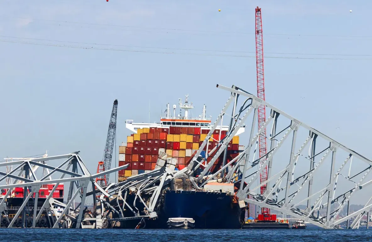 El puente de Baltimore abre un tercer canal temporal para buques
