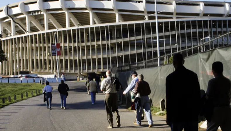 La alcaldía de DC revela un estudio sobre los beneficios económicos de un nuevo estadio de la NFL