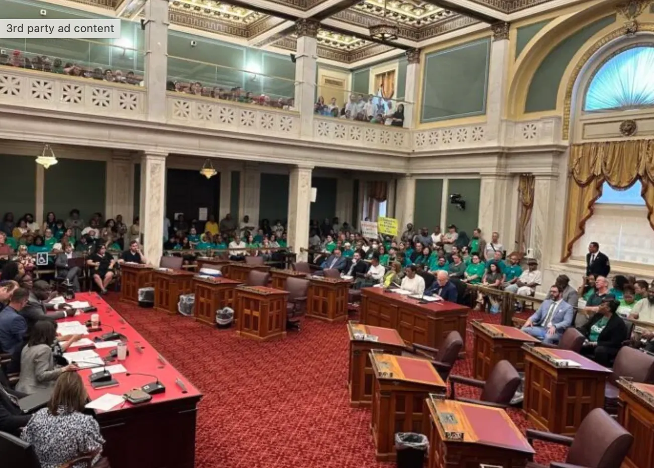 El sindicato municipal presenta una demanda contra la directiva de regreso al trabajo de Filadelfia