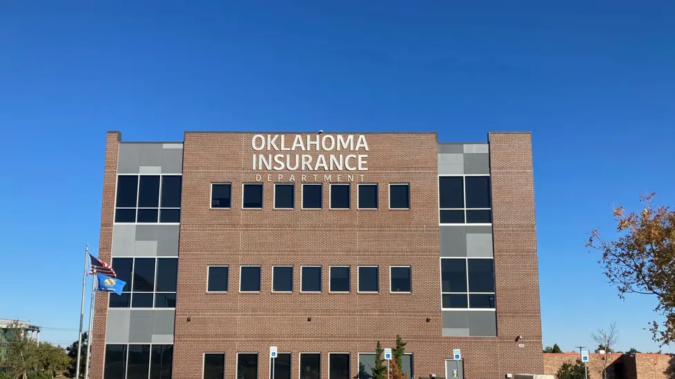 Los residentes de Oklahoma recibirán ayuda financiera para tejados resistentes al granizo
