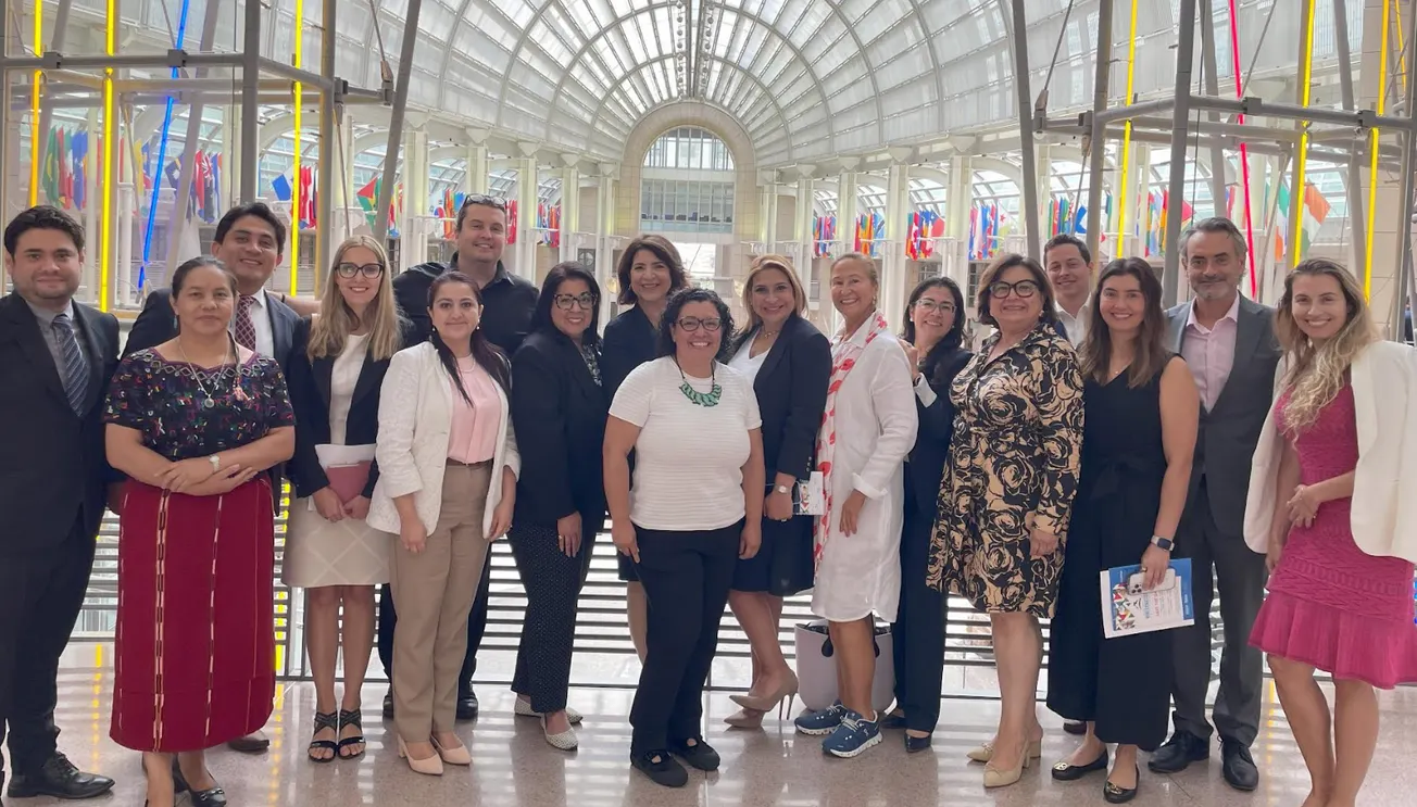 El World Trade Center de DC recibió a la Ibero-American Cultural Attaché Association para debate de iniciativas