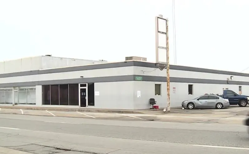 La comunidad de Norman busca la armonía con el nuevo plan de refugios para personas sin hogar