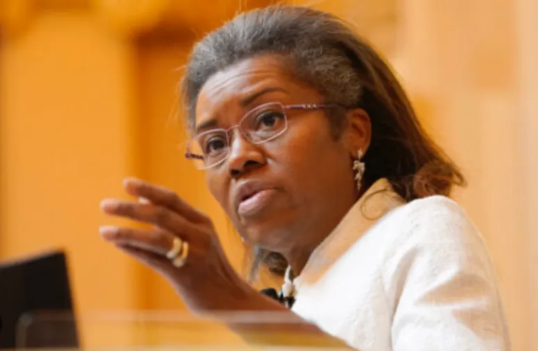 La vicegobernadora Earle-Sears anuncia su histórica candidatura a gobernadora de Virginia