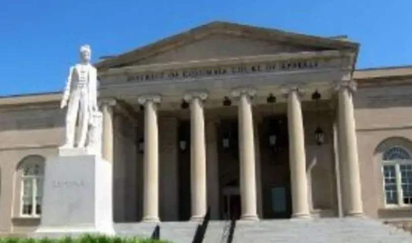 Una sentencia judicial obliga a rendir cuentas en los programas de vivienda del gobierno de DC