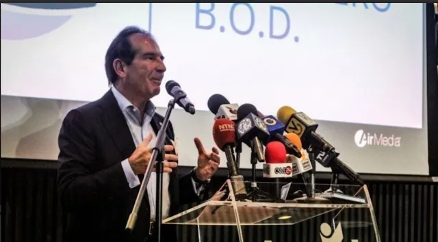 Autoridades de República Dominicana amenazan con disolver el banco de Víctor Vargas en la isla