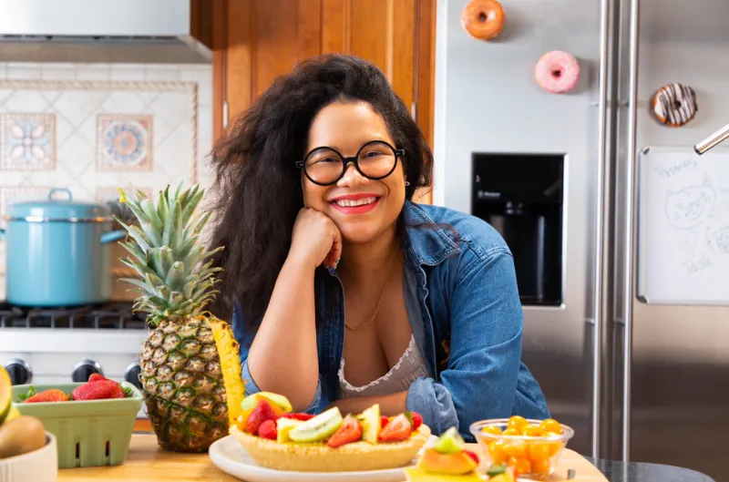 Paola Velez hornea con sazón y revolución