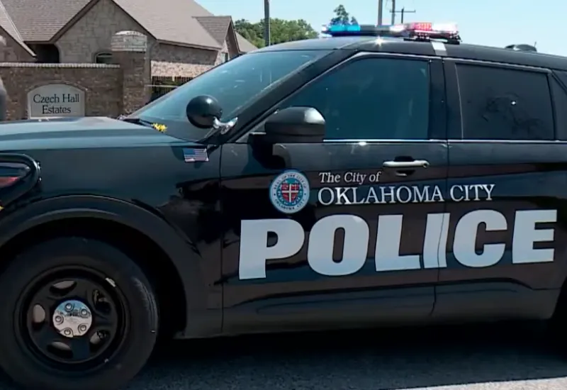 Niño encuentra a sus padres y hermanos asesinados a tiros en Oklahoma