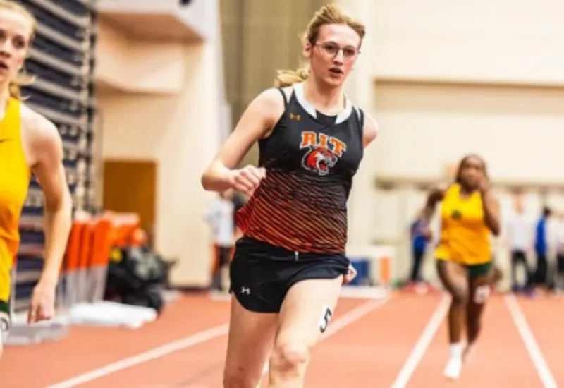 Atleta transgénero que estableció récords en pruebas femeninas, sería último lugar en las masculinas