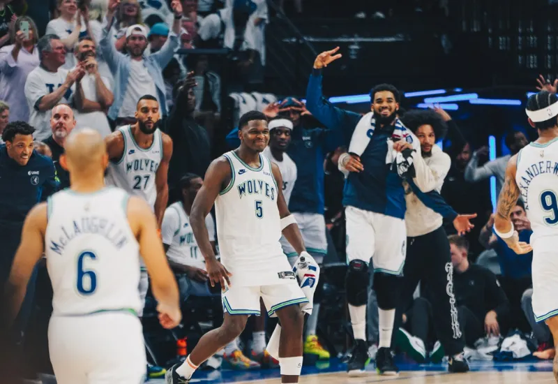 NBA Playoffs: Wolves vencen a los Nuggets y fuerzan el séptimo juego