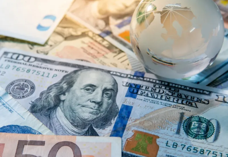 Políticas actuales de EEUU empujarían deuda al 140% del PIB en 2032, advierte el FMI