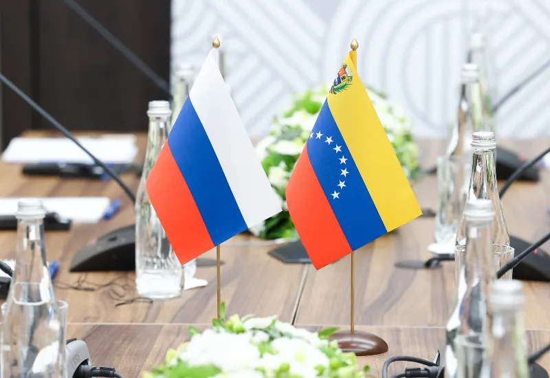 Venezuela y Rusia firman acuerdo para contrarrestar sanciones unilaterales