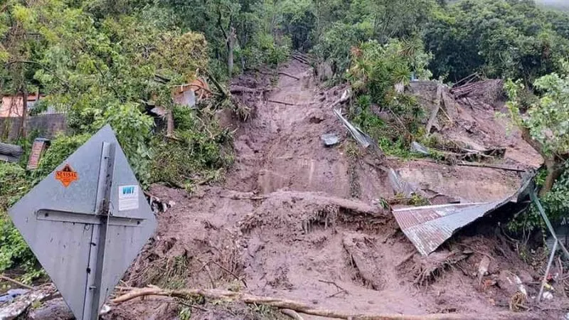 El Salvador: 20 muertos y una decena de desaparecidos a causa de las lluvias
