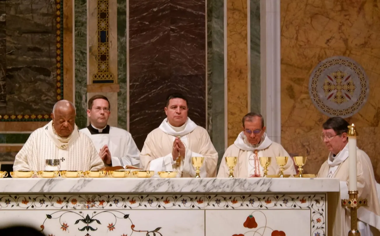 Obispo Evelio Menjívar: “La Iglesia quiere pastores que se identifiquen con la gente”