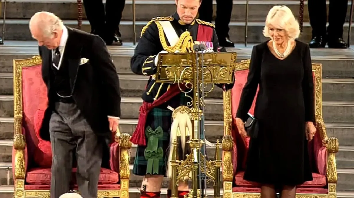 Jonathan Thomson, el guardaespaldas de Carlos III que se viralizó por su atractivo