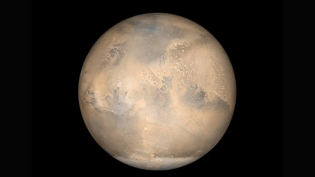 La Luna y Marte brillarán juntos. Mira qué día será la conjunción