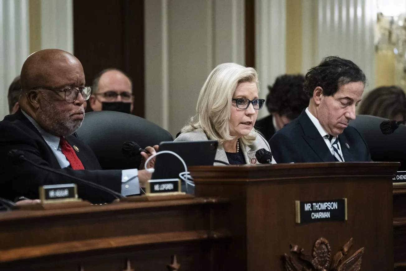 Liz Cheney: Comité del 6 de enero tiene evidencia suficiente para pedir juicio a Trump