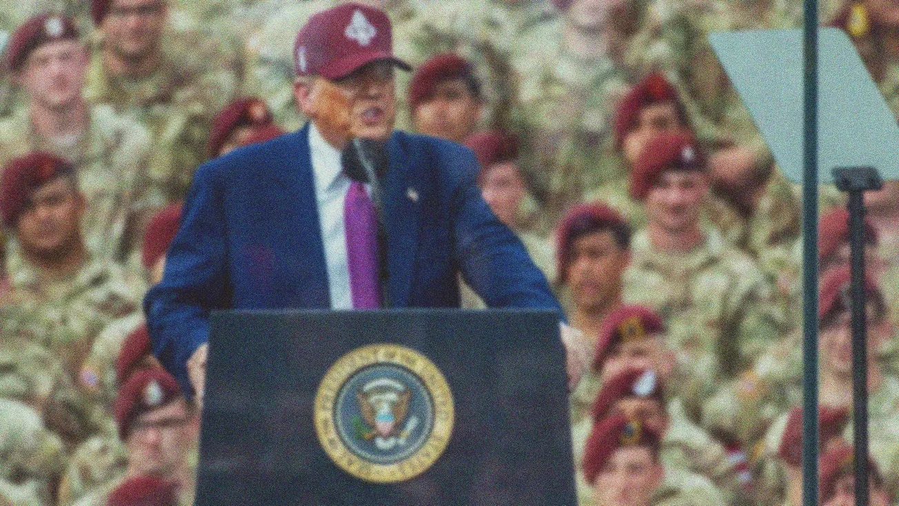 La fascinación por los despliegues militares se convierte en política de Estado