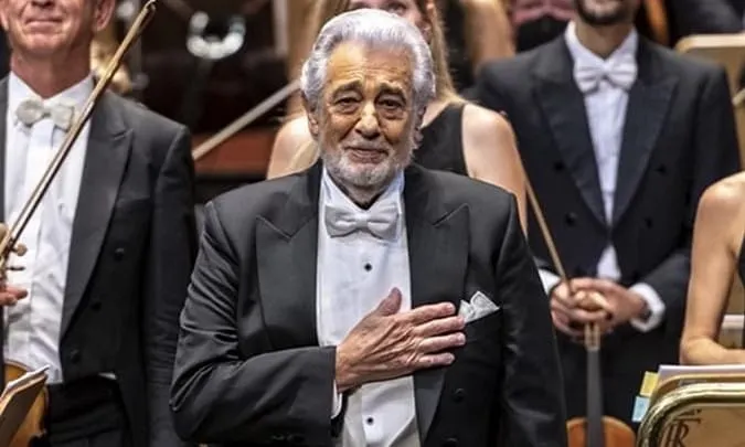Plácido Domingo explotación sexual