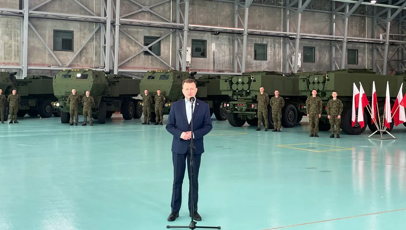 Polonia recibe sus primeros lanzacohetes M142 Himars