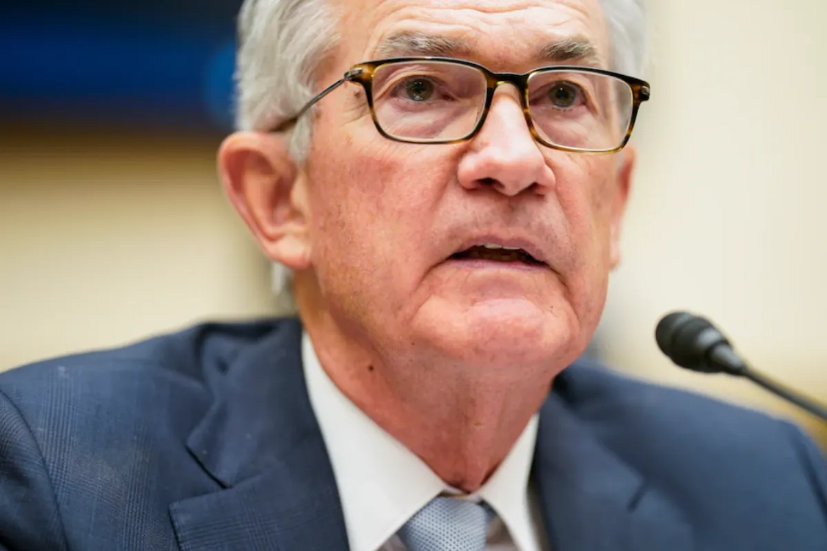 Efectos impredecibles causará la invasión a Ucrania en economía de EEUU, señaló presidente de FED