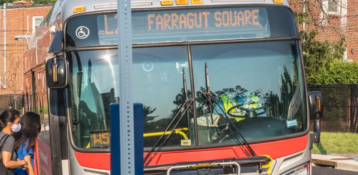 Metro de Washington DC reporta ocho empleados muertos por coronavirus