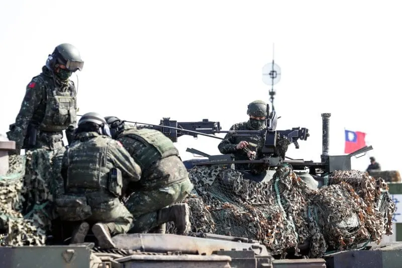 Ejercicios militares antagónicos de EEUU y China aumentan los riesgos de conflicto en Taiwán