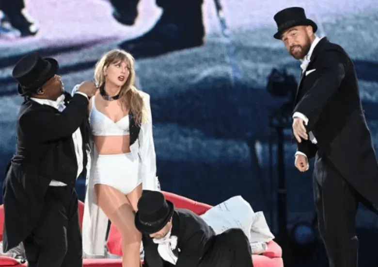 Travis Kelce Taylor Swift