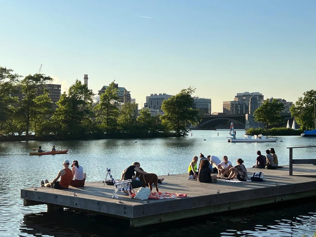 Boston declara emergencia por calor y brinda recomendaciones