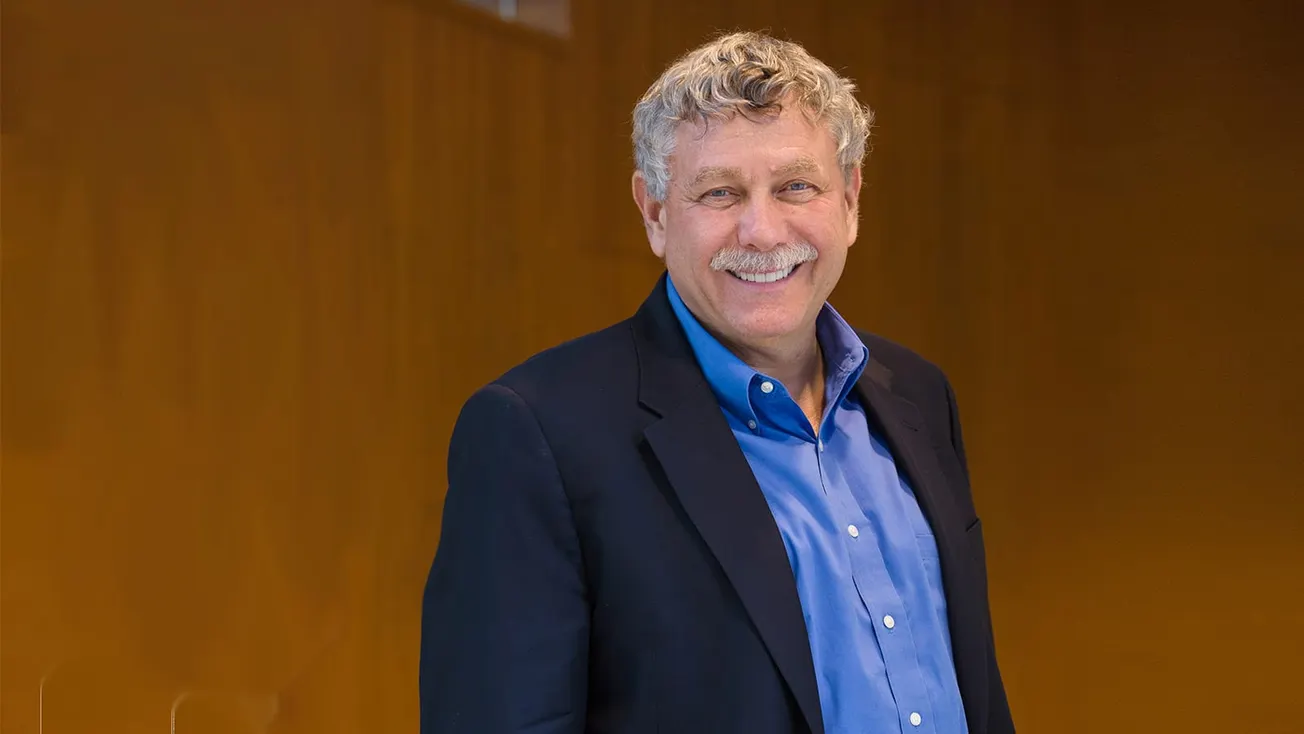 Asesor científico de Biden renuncia después de reconocer que maltrataba al personal