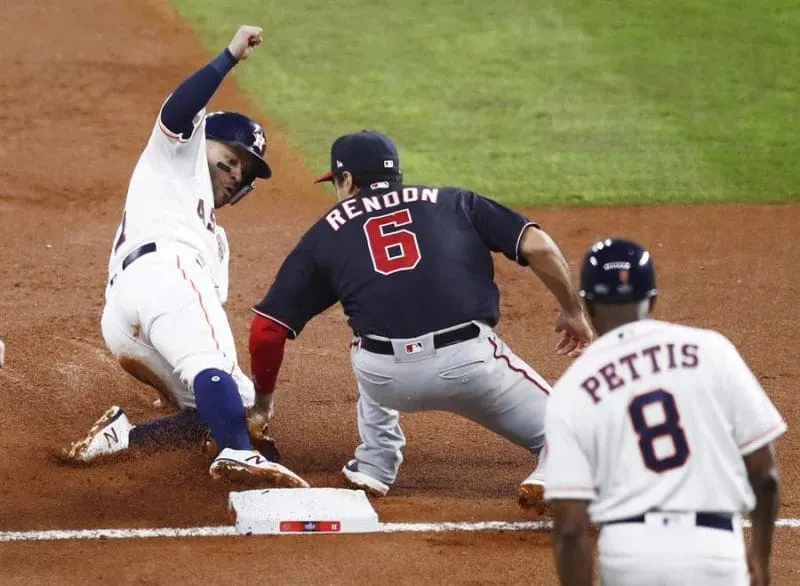 Nominan a Anthony Rendón y Juan Soto para el Guante de Oro