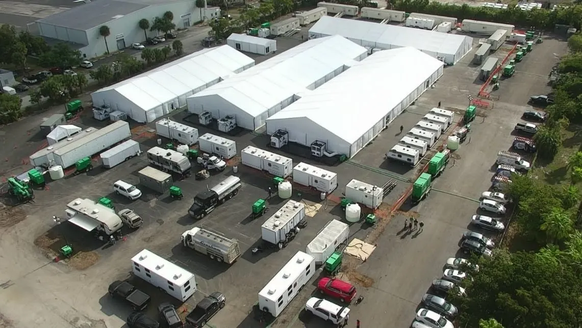 Nueva York abrirá centros para acoger a migrantes enviados desde Texas