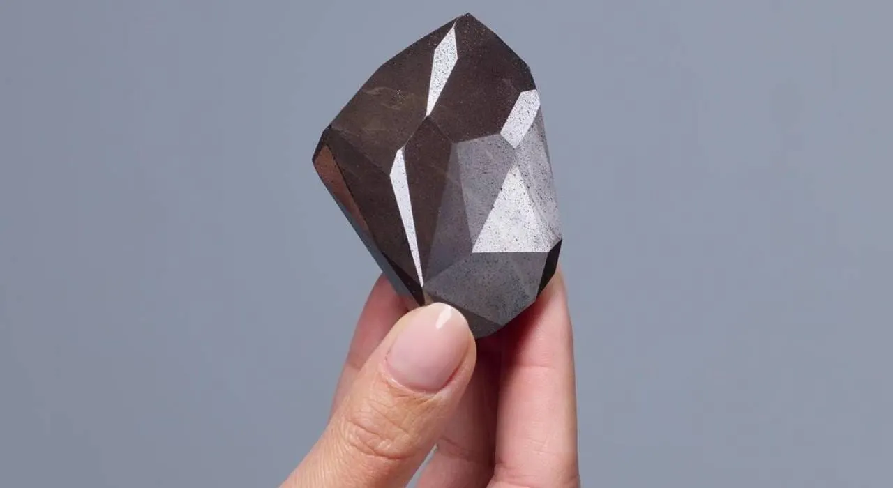 El diamante más raro del mundo será subastado en febrero